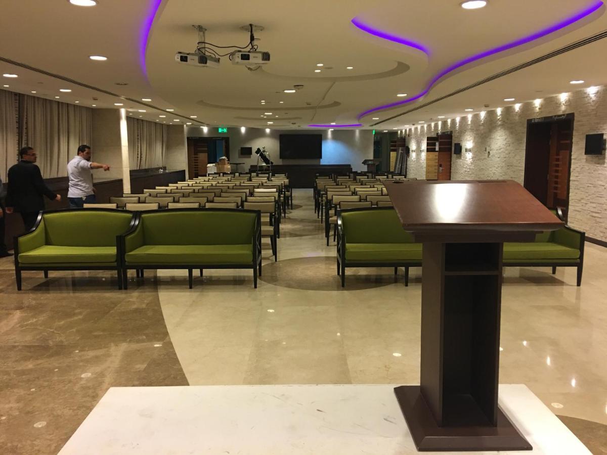 Holiday Inn Meydan By Ihg Ριάντ Εξωτερικό φωτογραφία